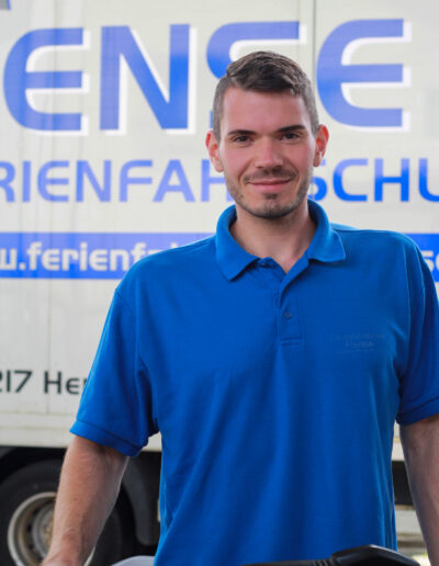 Techniker Tobias Knauer